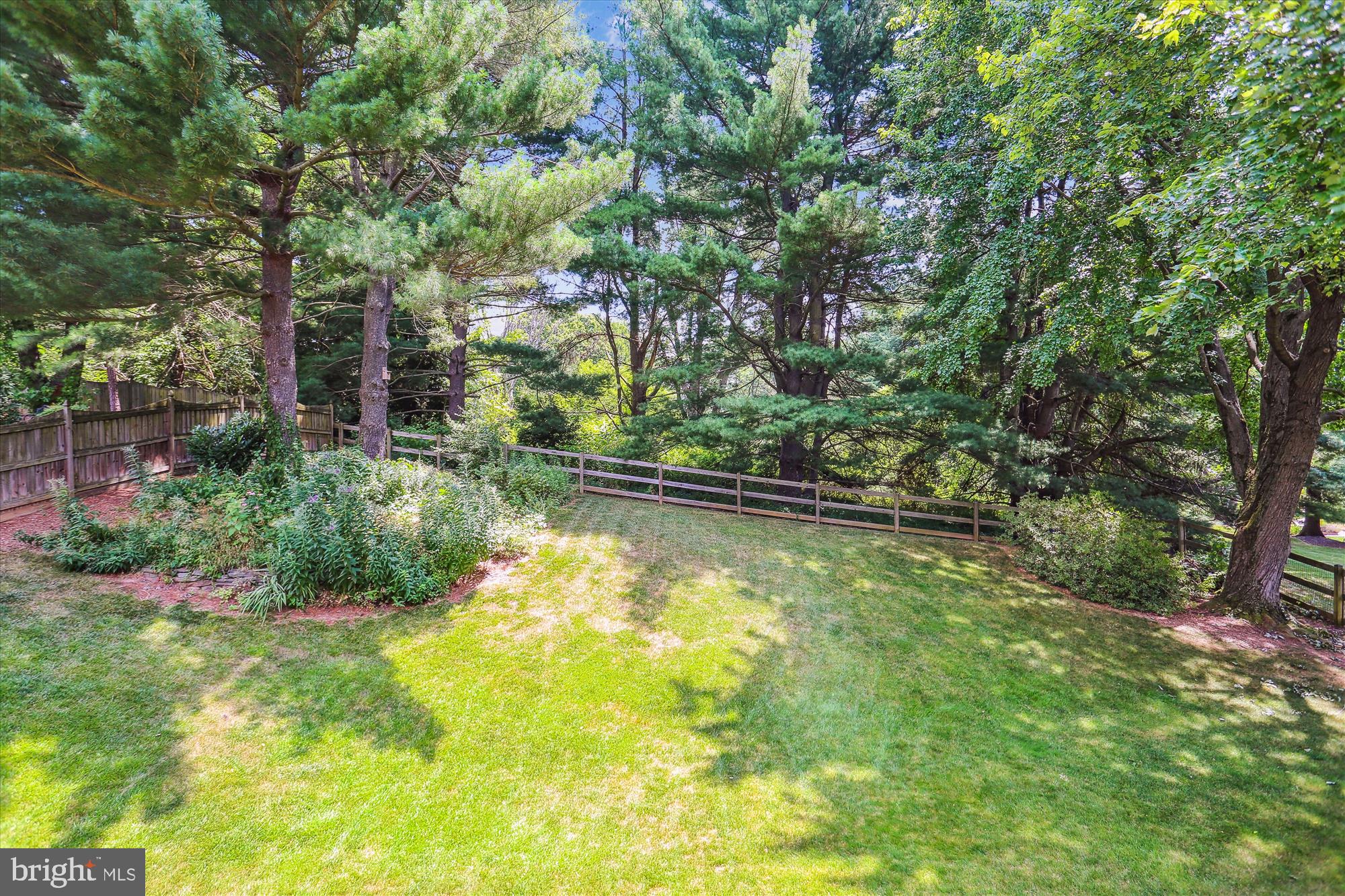 17109 Flatwood Dr