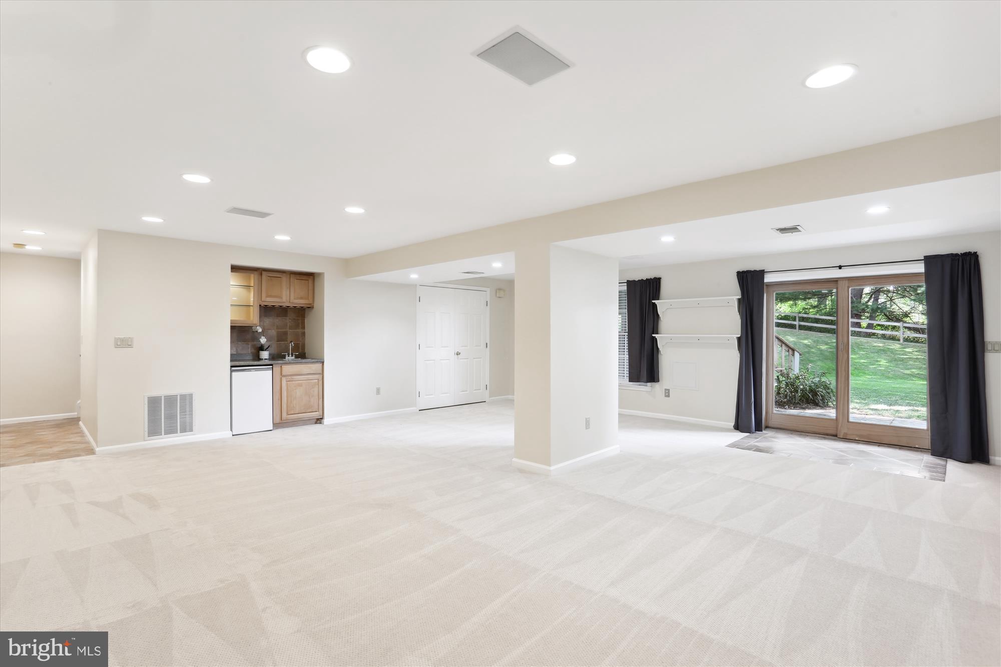 17109 Flatwood Dr