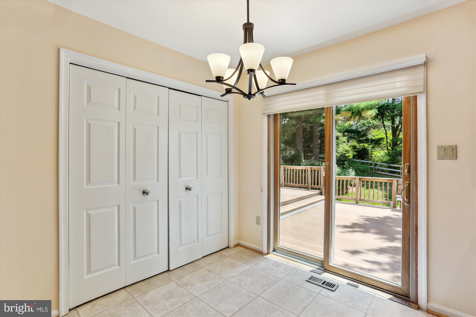 17109 Flatwood Dr