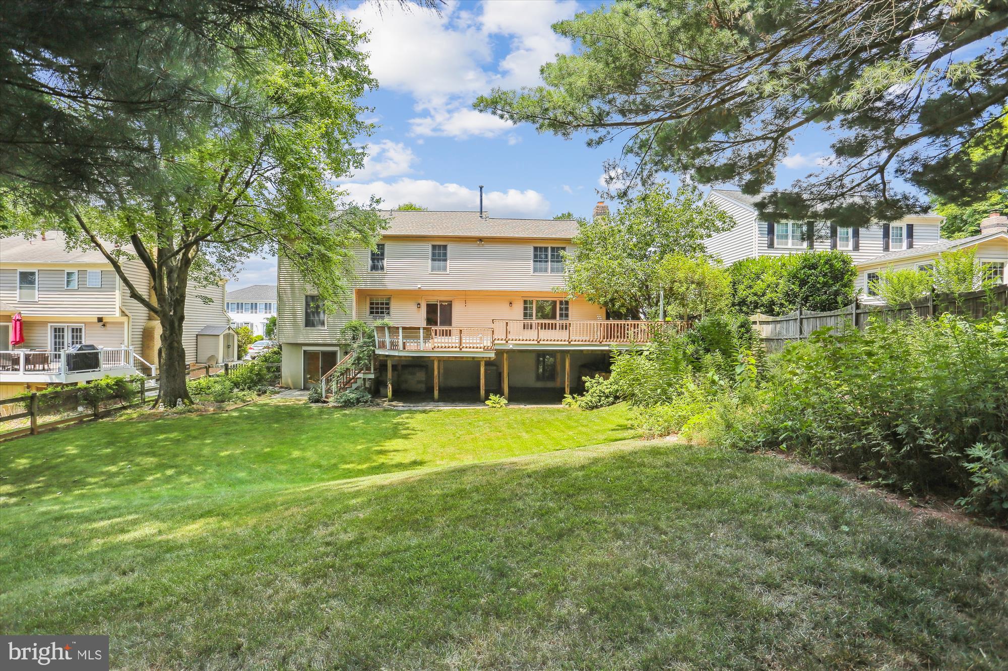 17109 Flatwood Dr