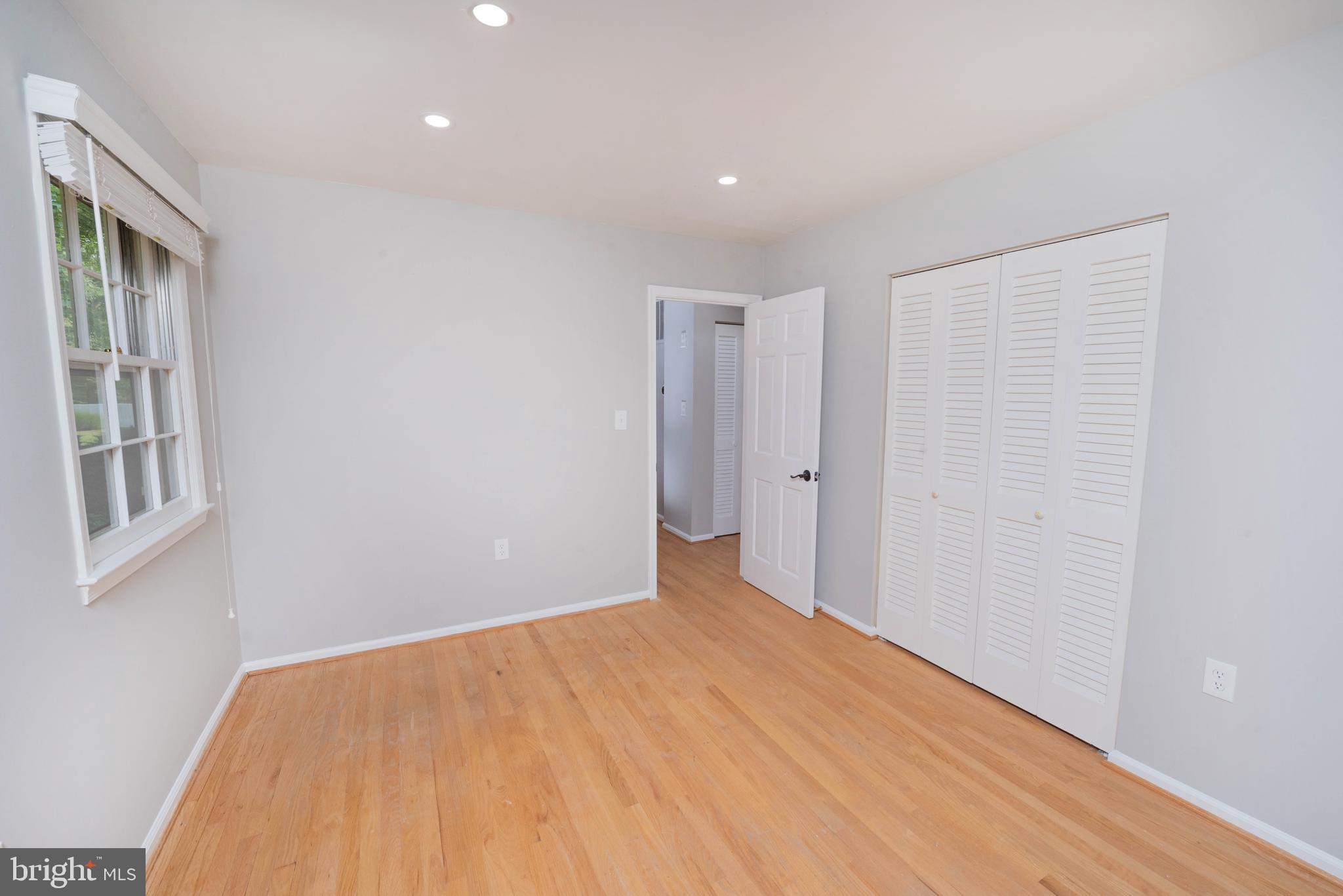 16605 GEORGE WASHINGTON DR