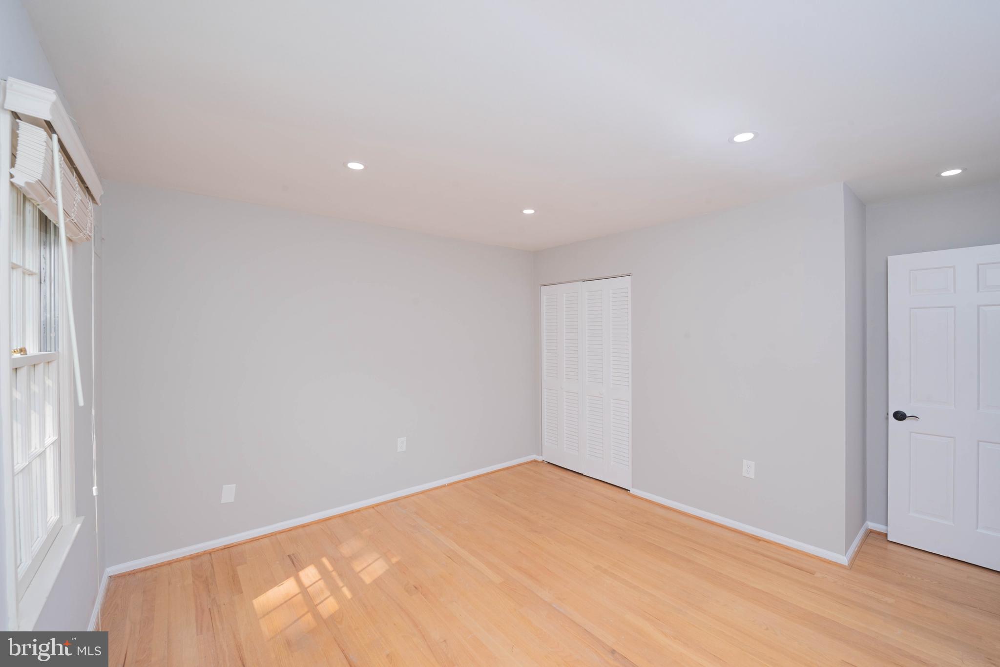 16605 GEORGE WASHINGTON DR
