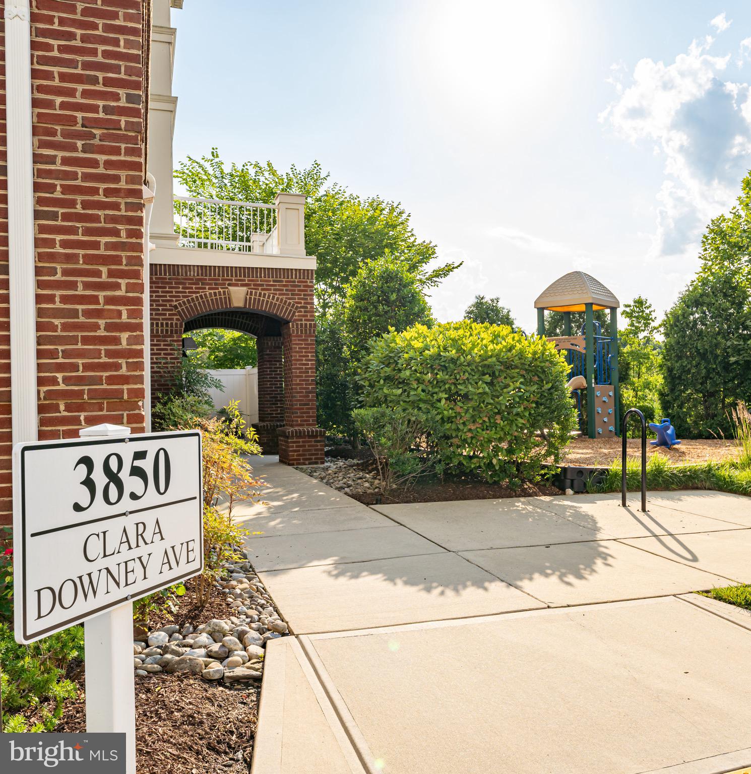 3850 CLARA DOWNEY AVE #14