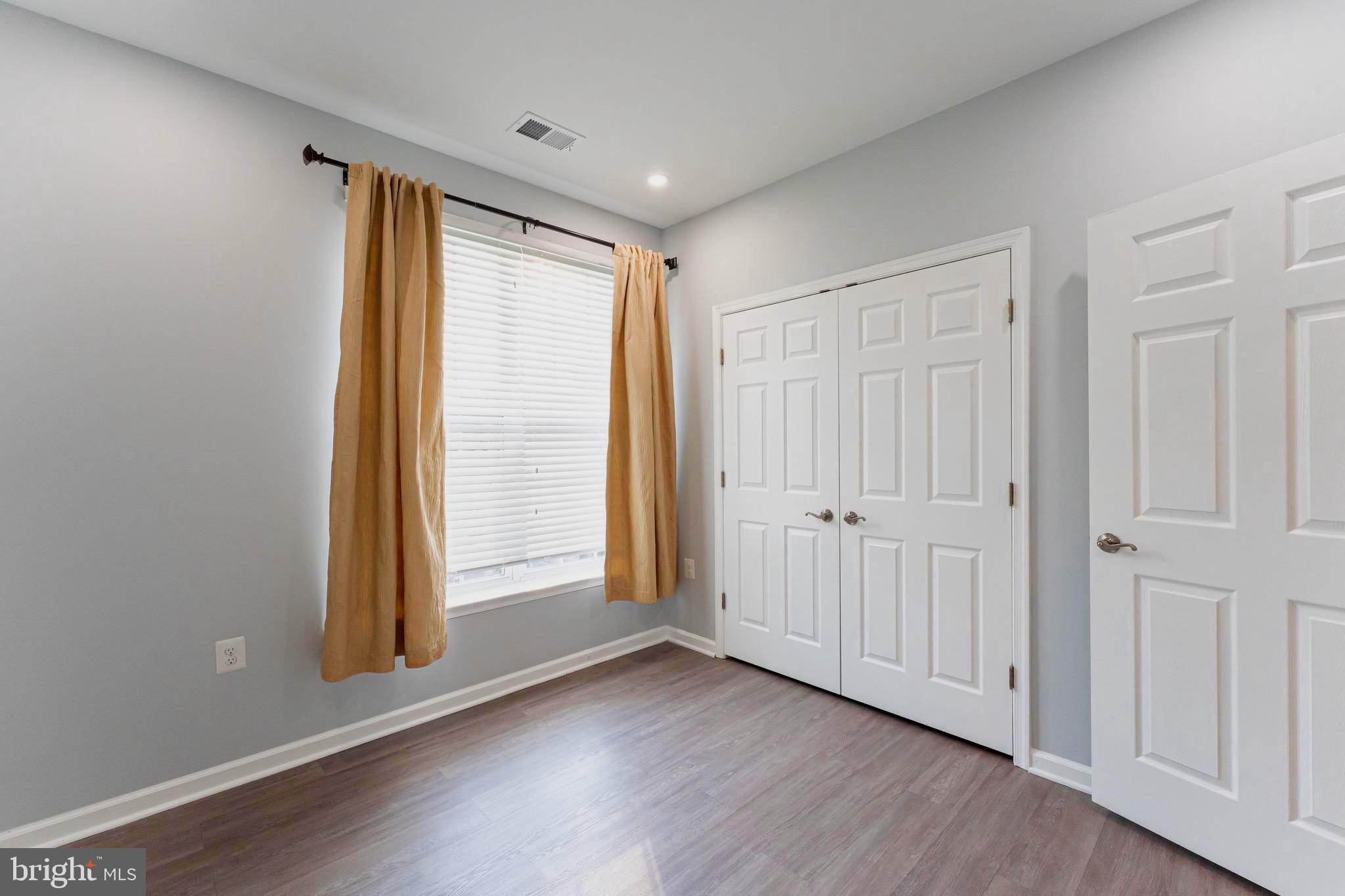 3850 CLARA DOWNEY AVE #14