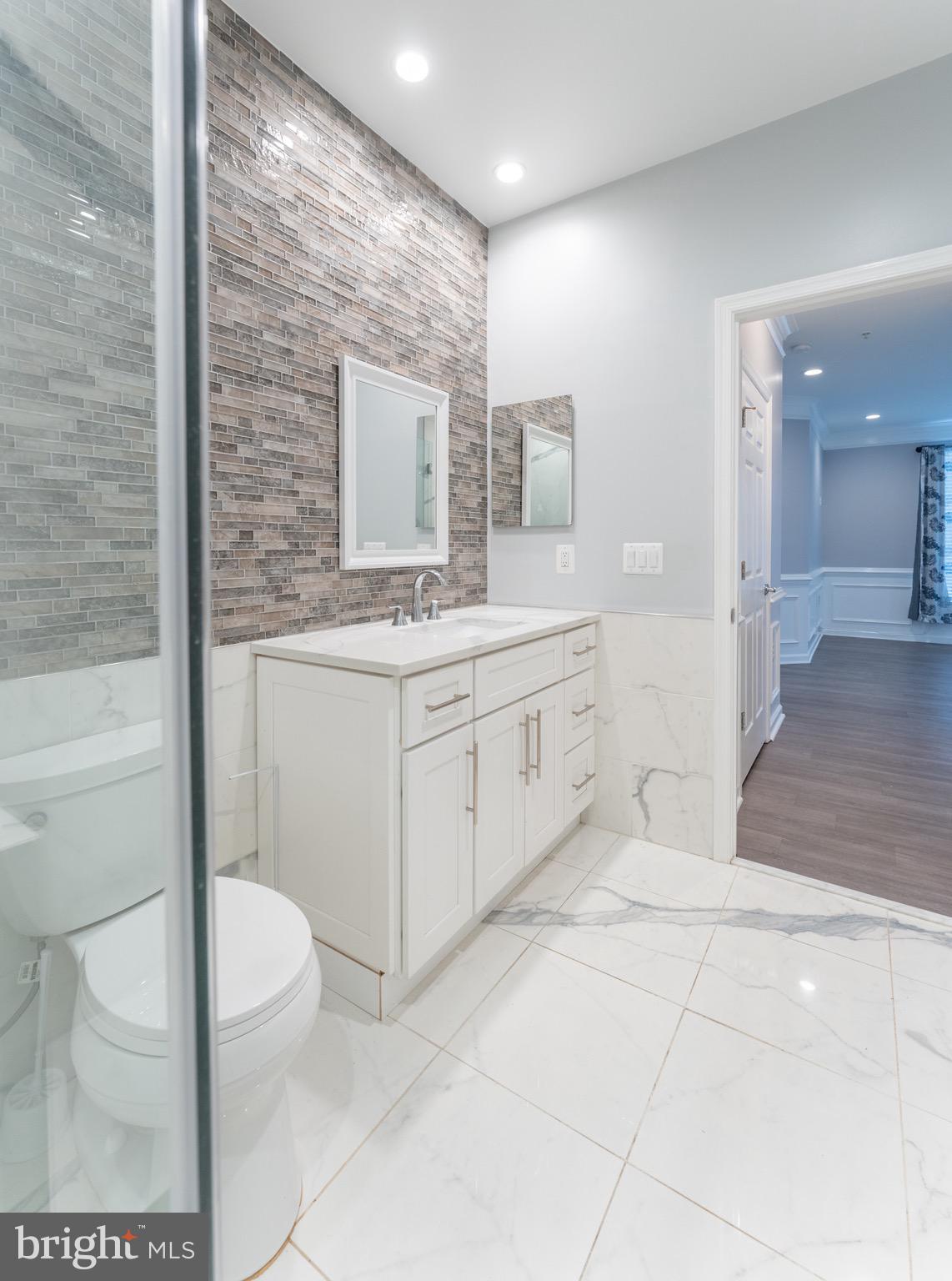 3850 CLARA DOWNEY AVE #14