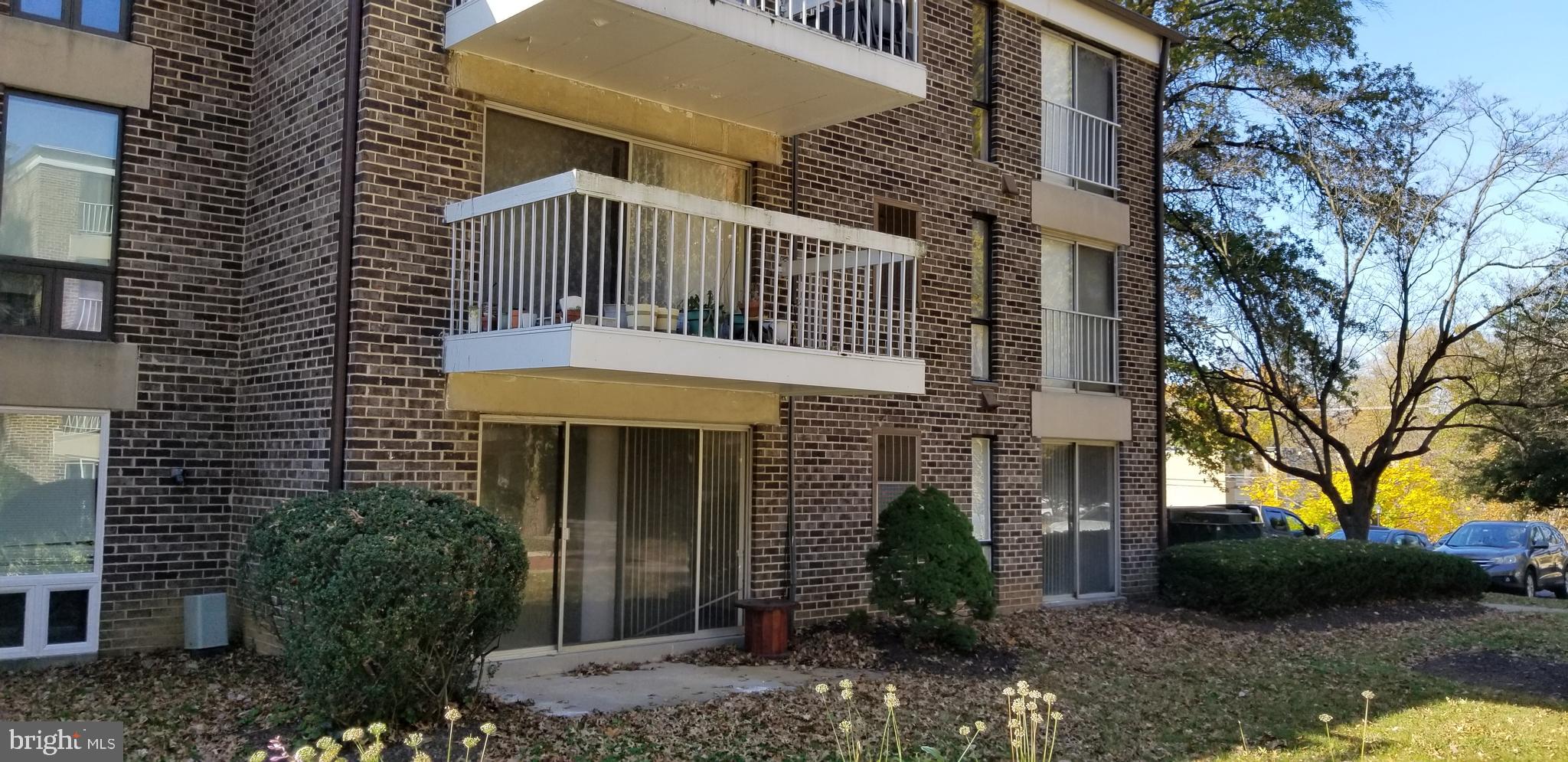 3320 HEWITT AVE #52