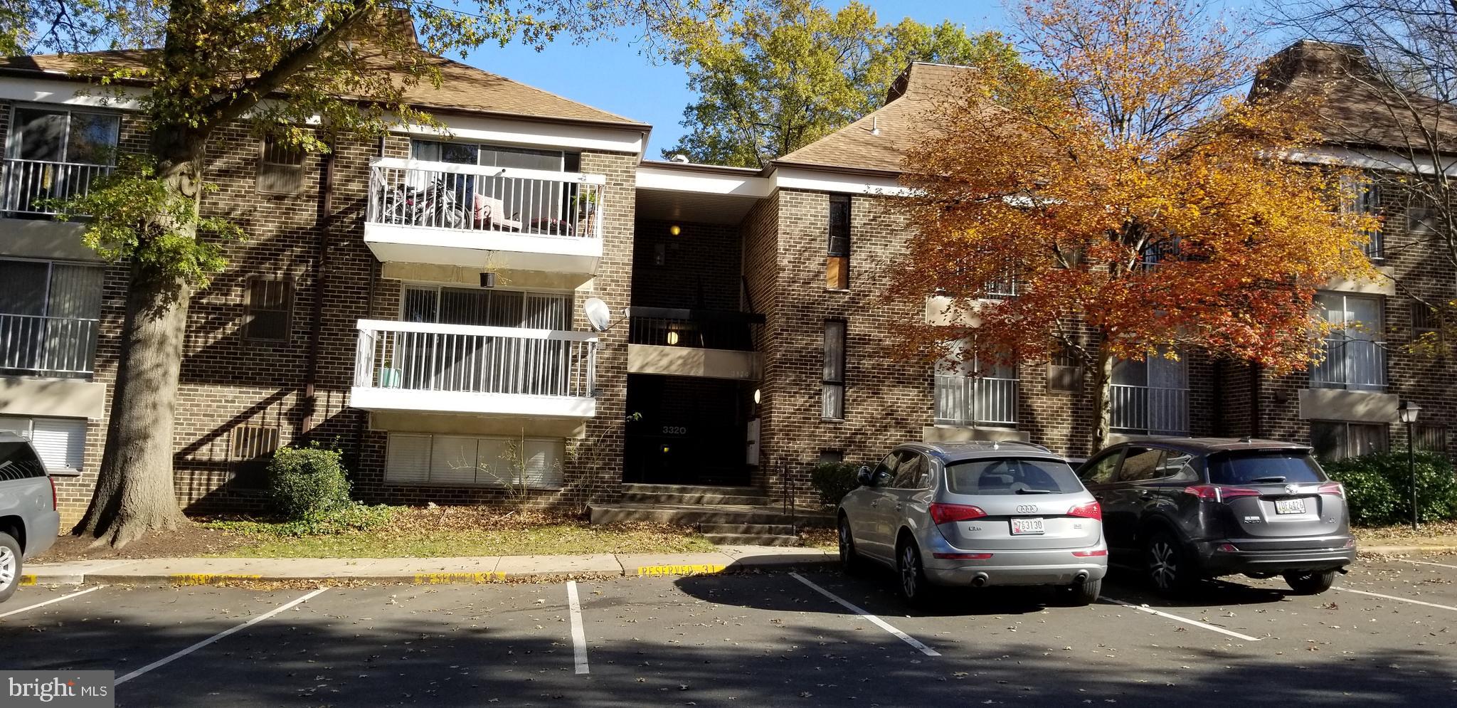 3320 HEWITT AVE #52