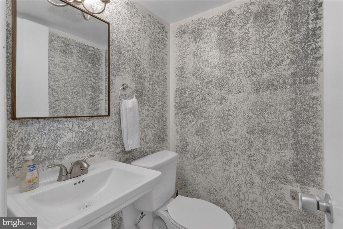 2380 SUN VALLEY CIRCLE 2-N