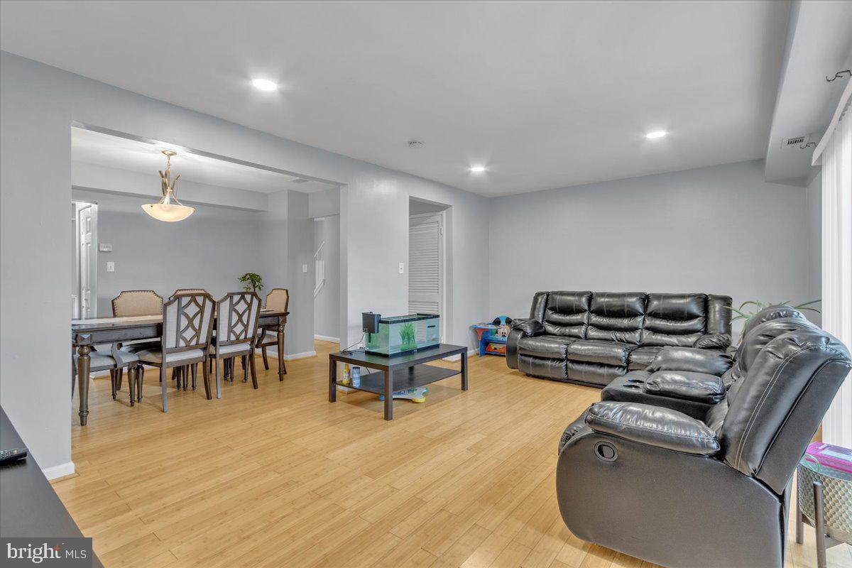 2380 SUN VALLEY CIRCLE 2-N