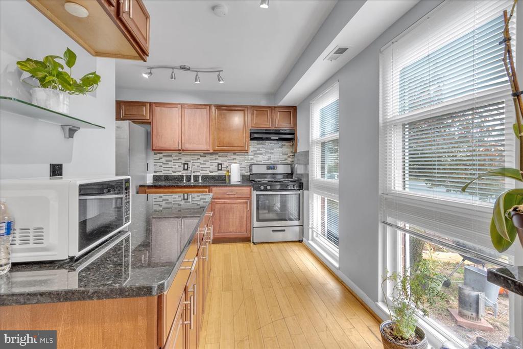 2380 SUN VALLEY CIRCLE 2-N
