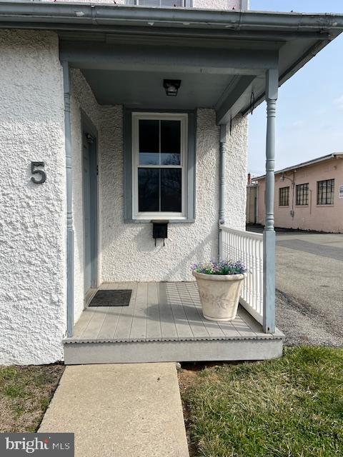 200 E Diamond Ave #5