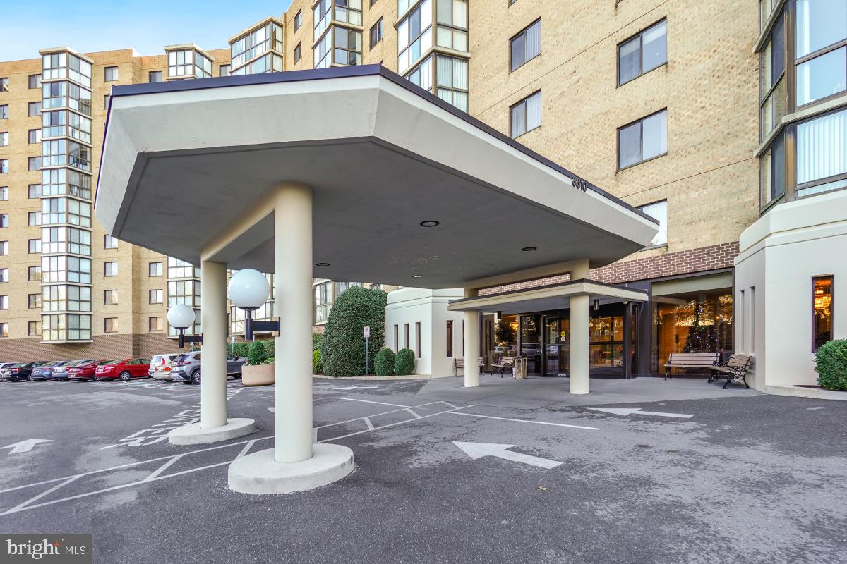 3310 N Leisure World Blvd #516