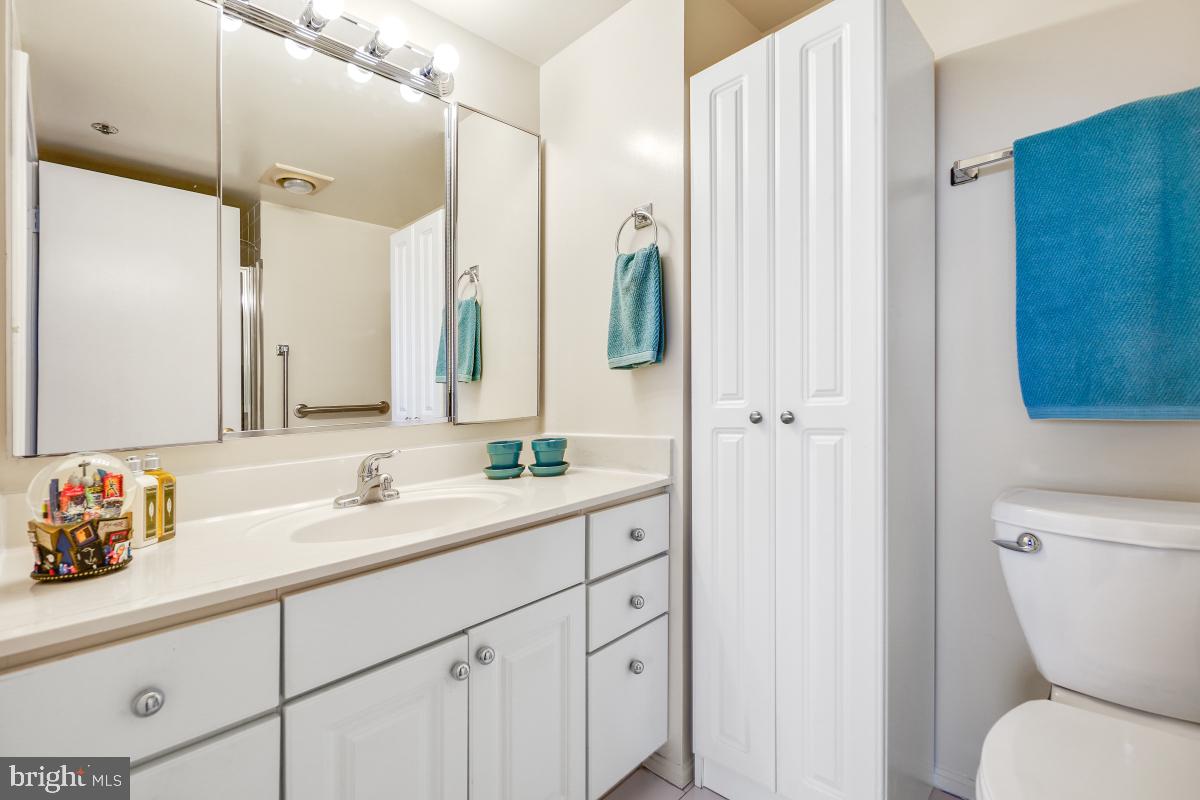 3310 N Leisure World Blvd #516