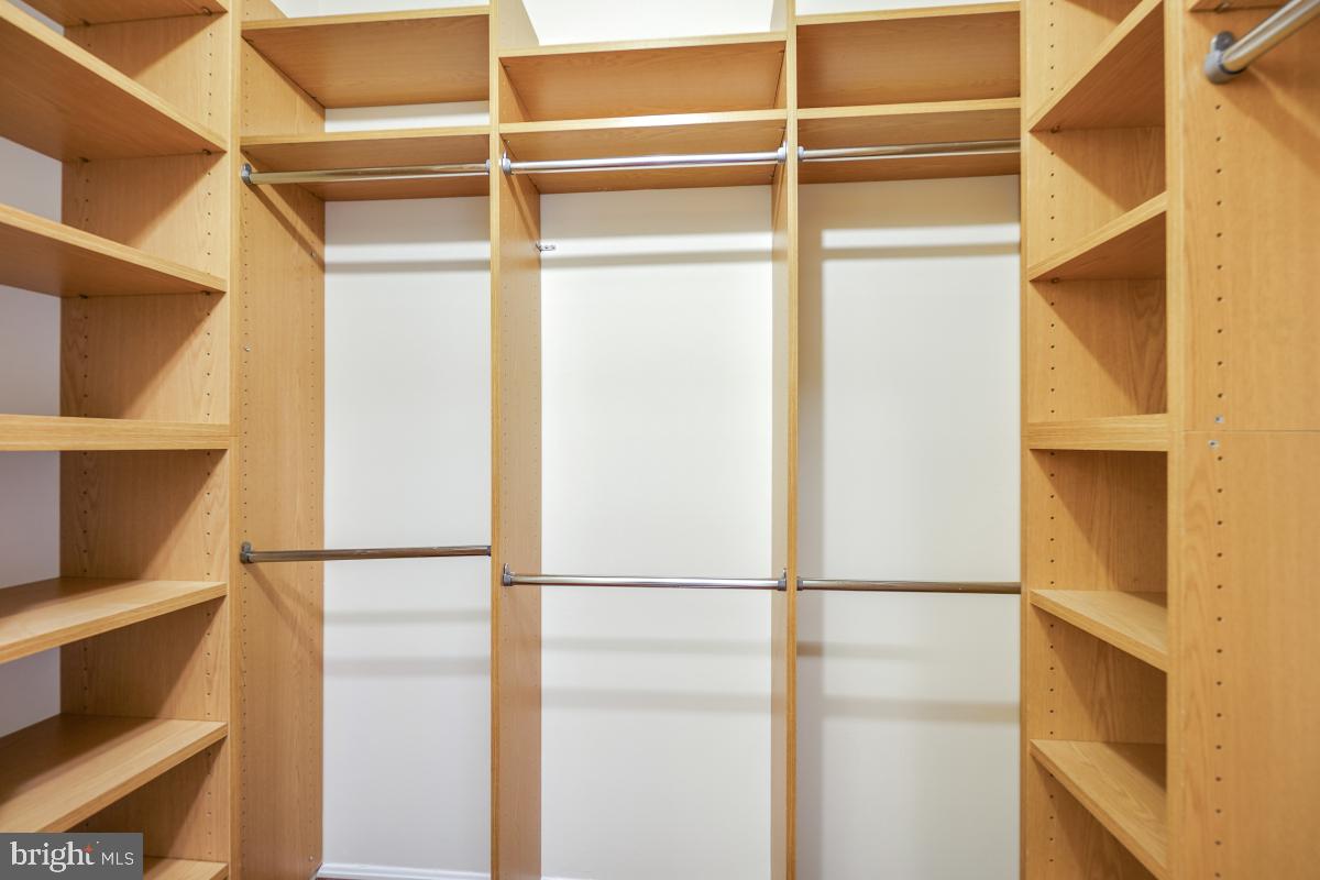 3310 N Leisure World Blvd #516