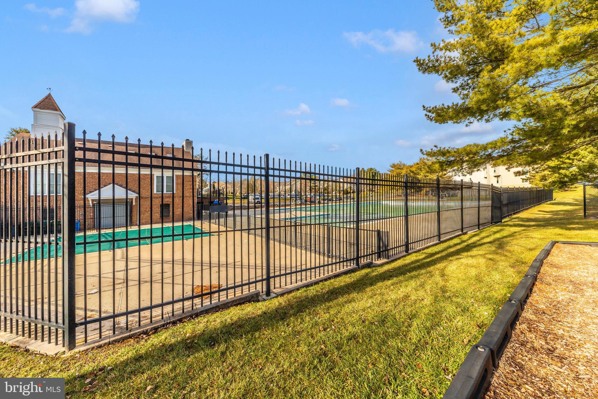 14911 Cleese Ct #4bf