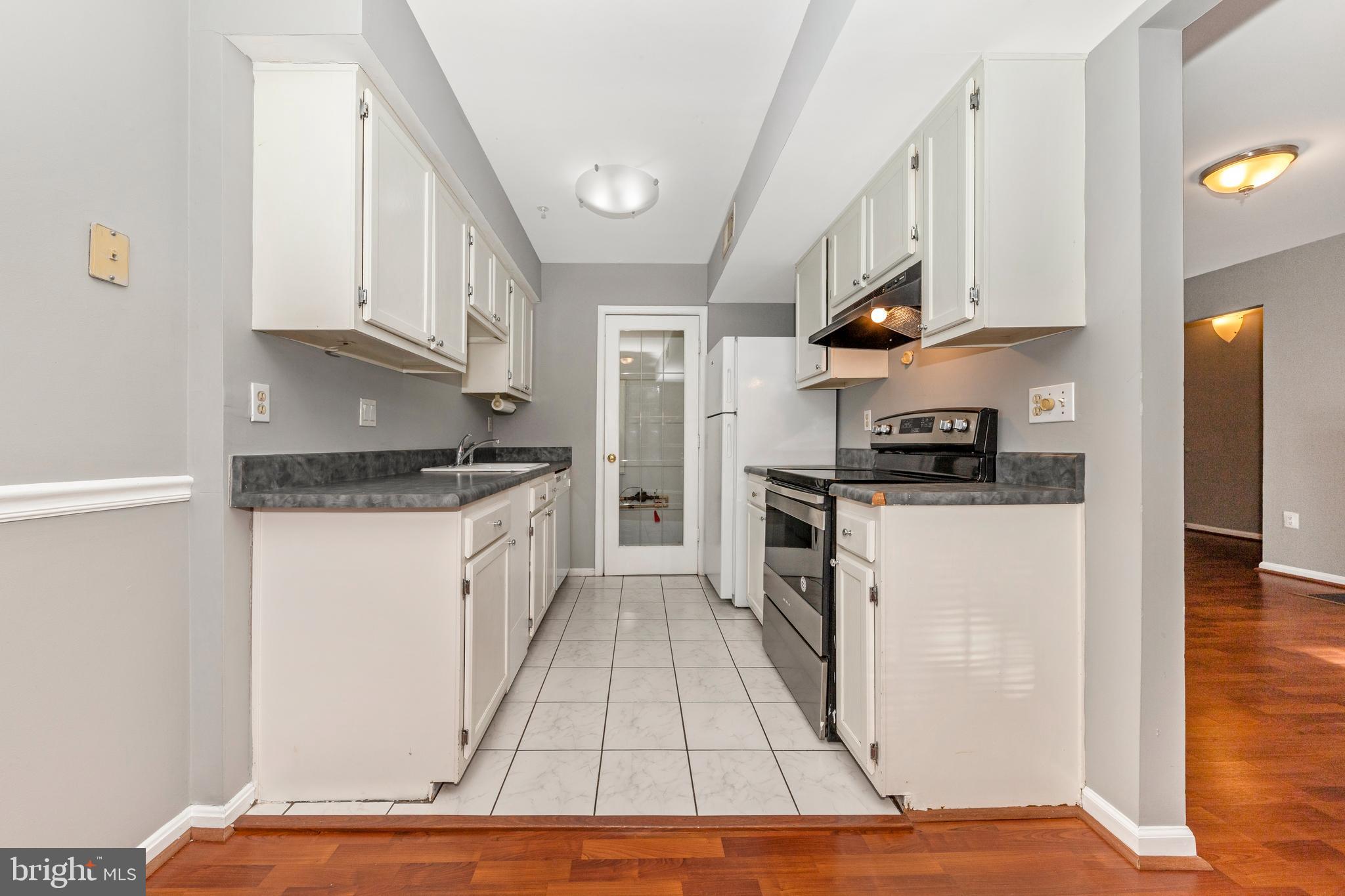 14911 Cleese Ct #4bf