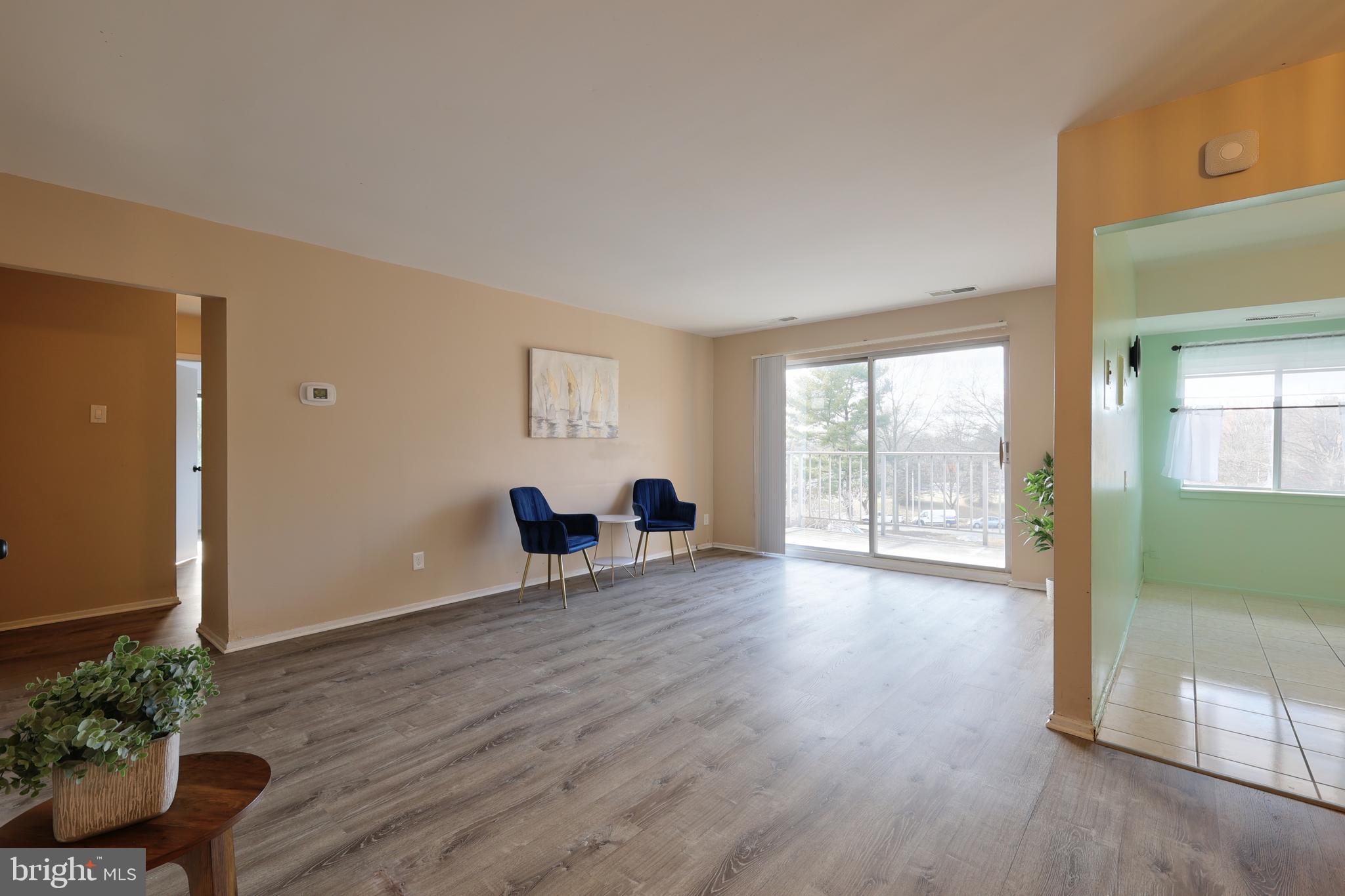 19301 Club House Rd #302