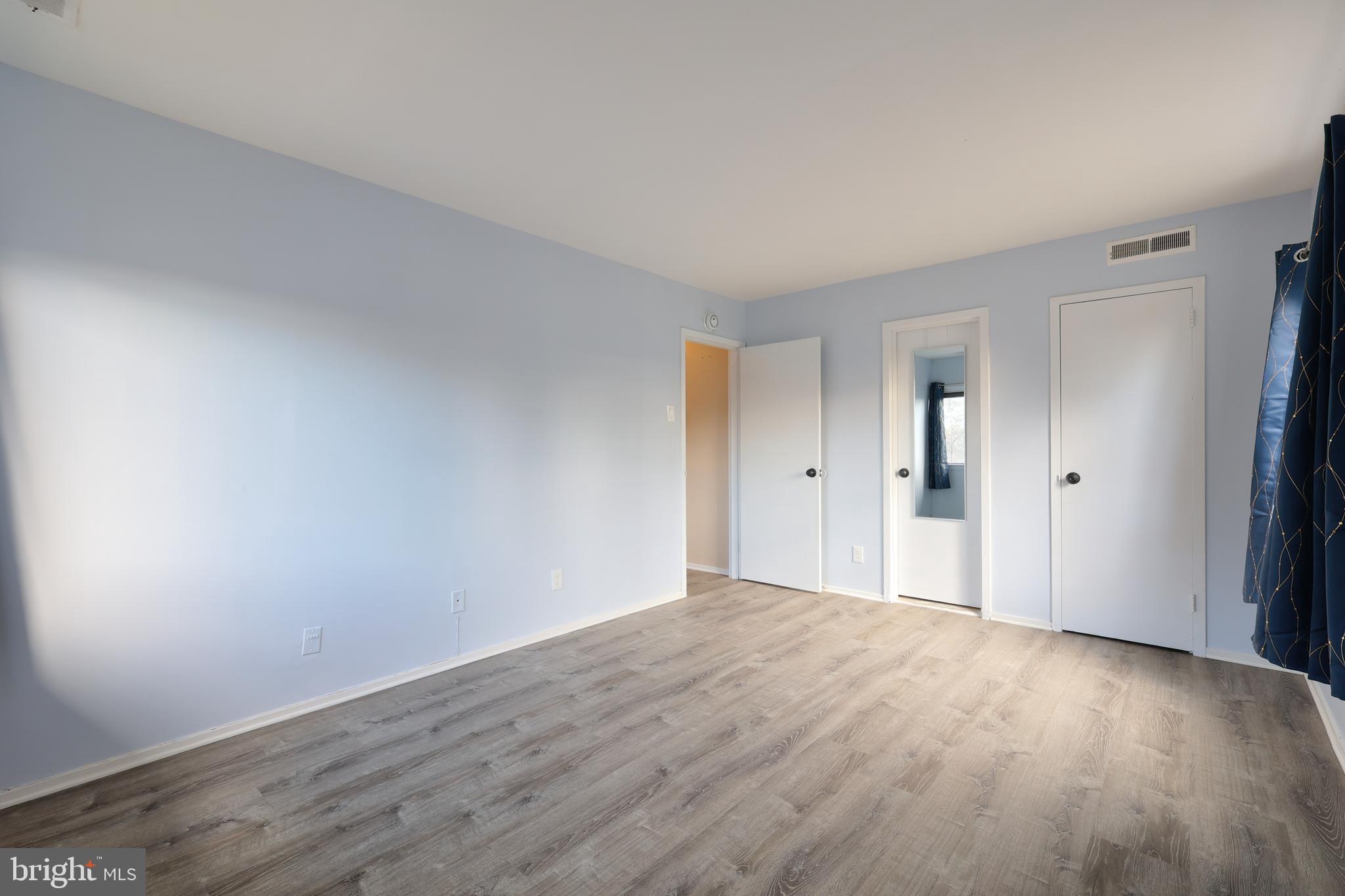 19301 Club House Rd #302