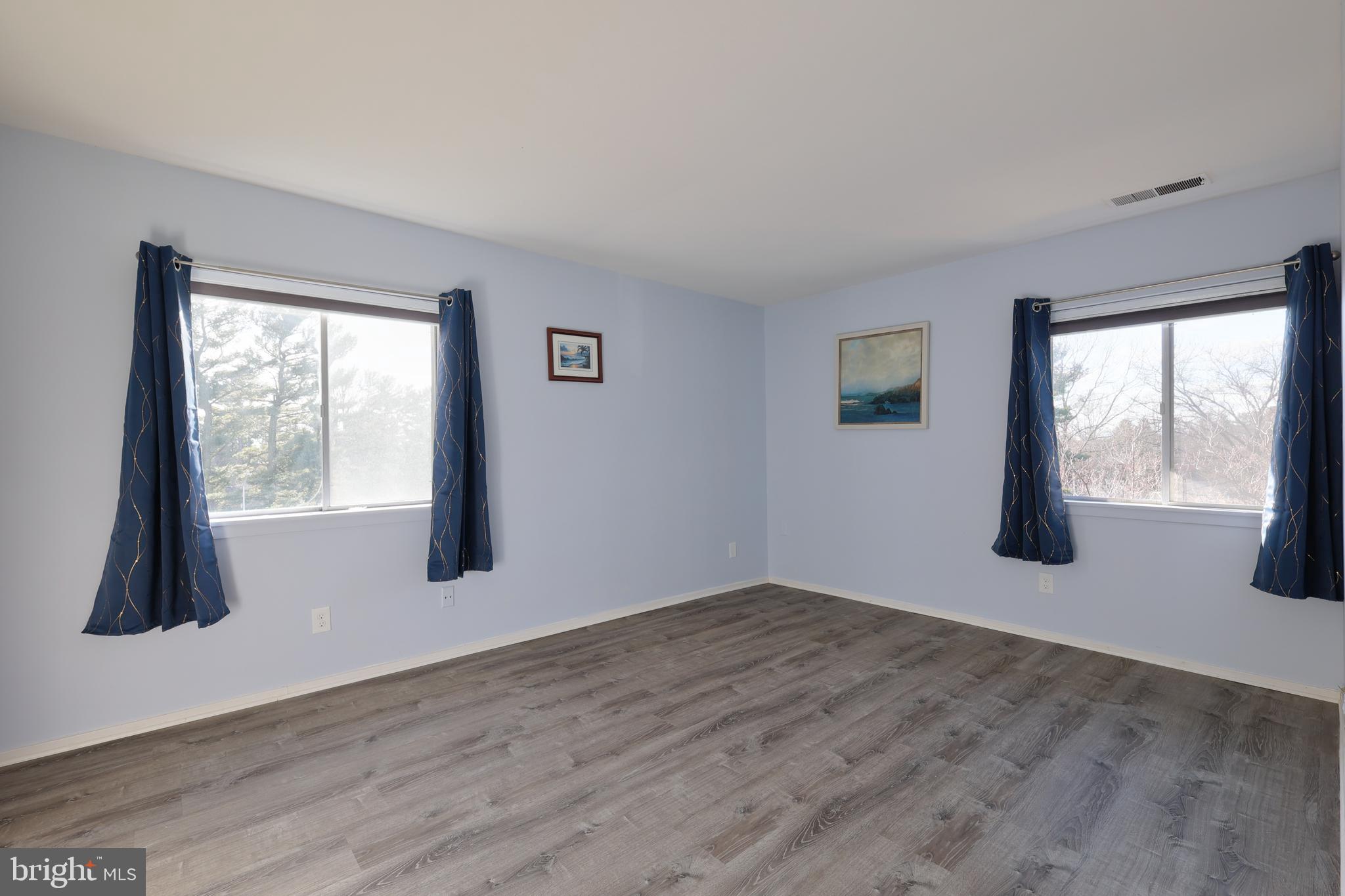 19301 Club House Rd #302