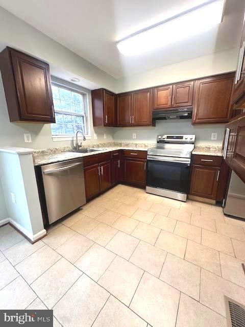 3674 Childress Ter