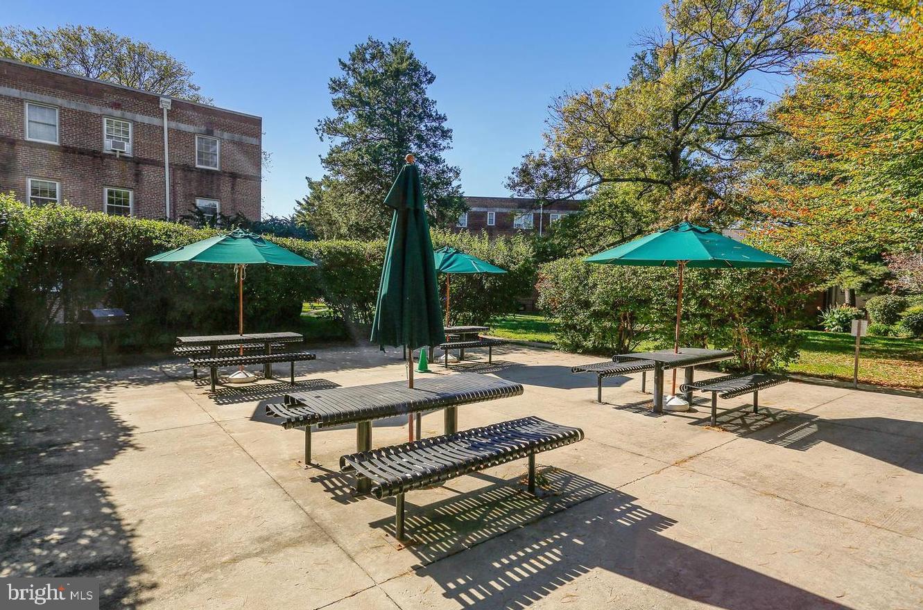 2232 WASHINGTON AVE #102