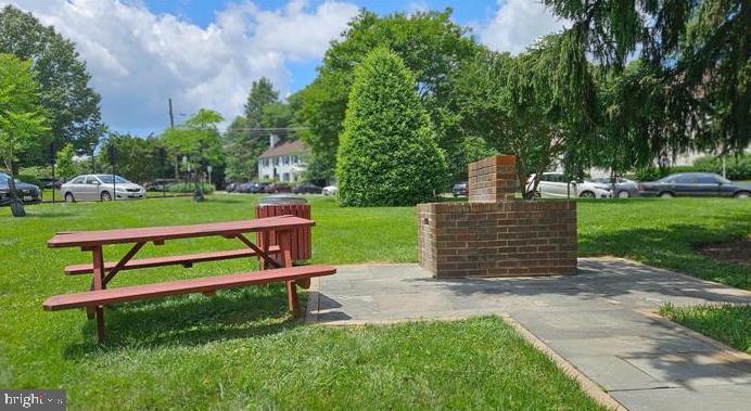 2232 WASHINGTON AVE #102