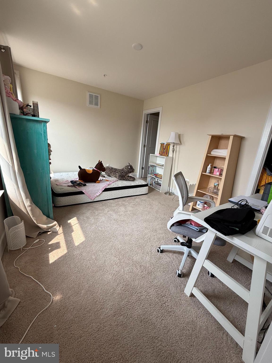 189 GREEN POPLAR LOOP