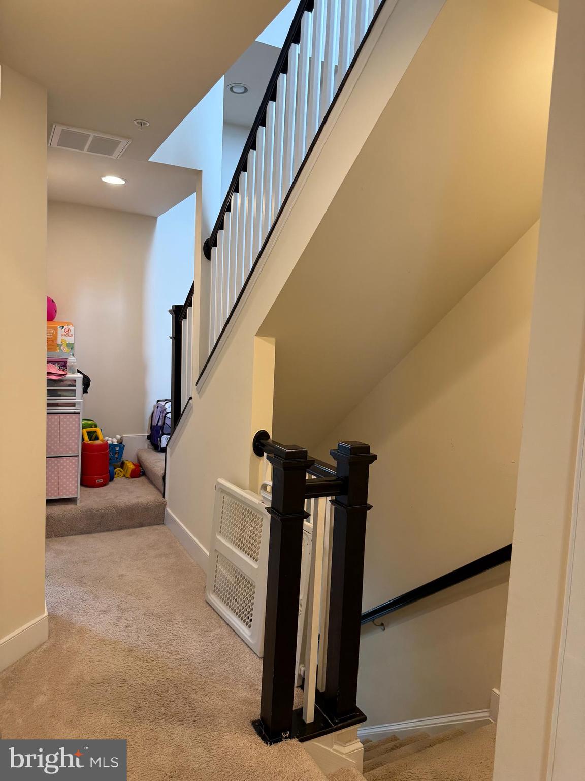 189 GREEN POPLAR LOOP