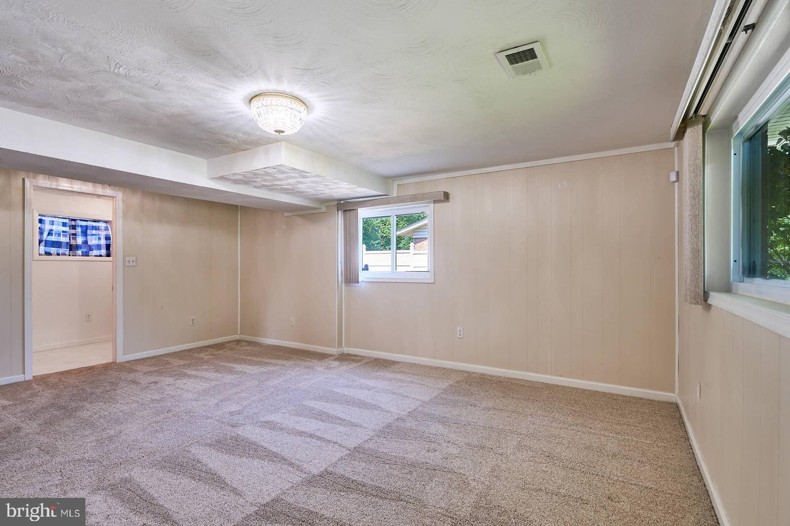 13406 ORIENTAL STREET