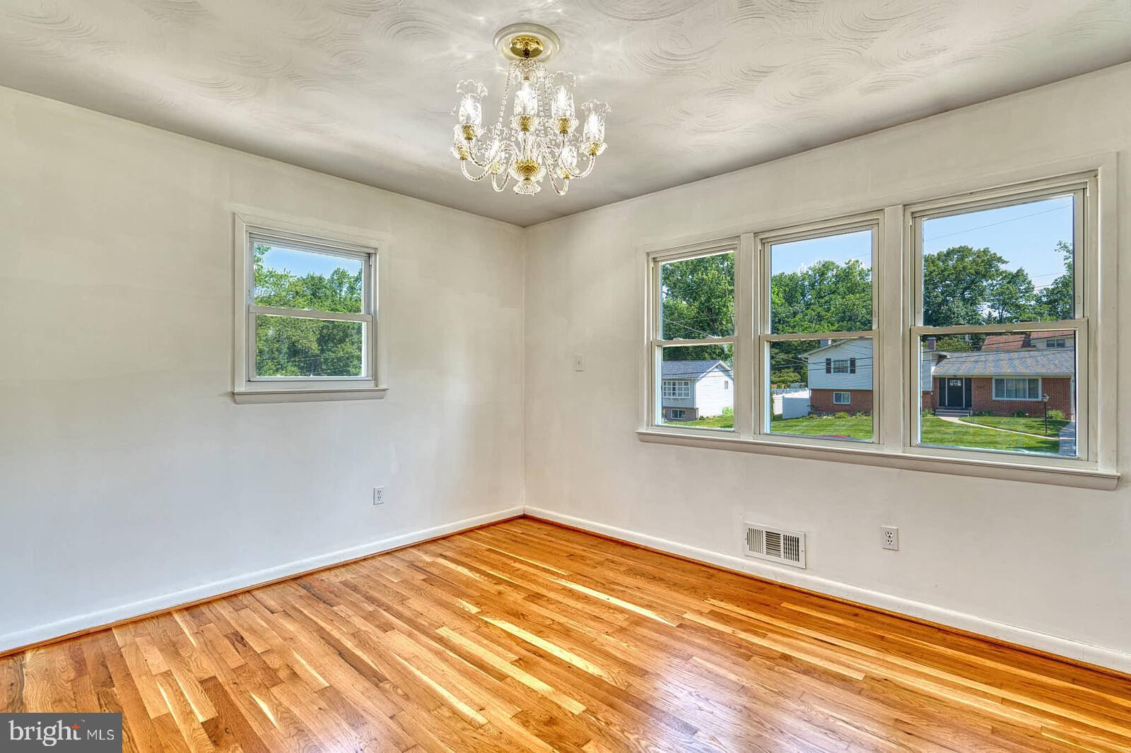 13406 ORIENTAL STREET