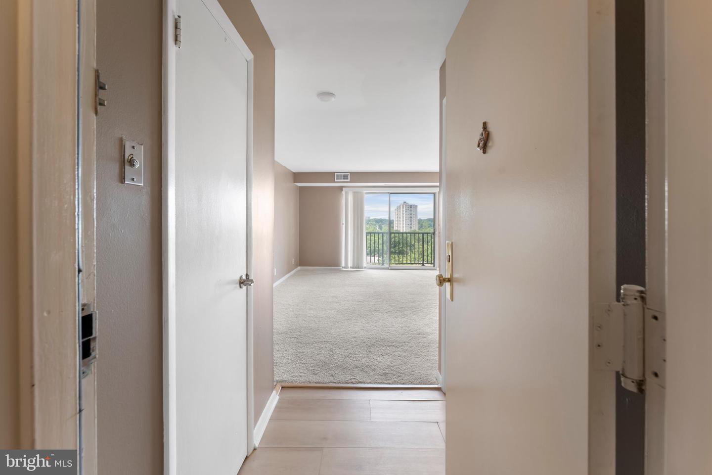 12001 Old Columbia Pike #709