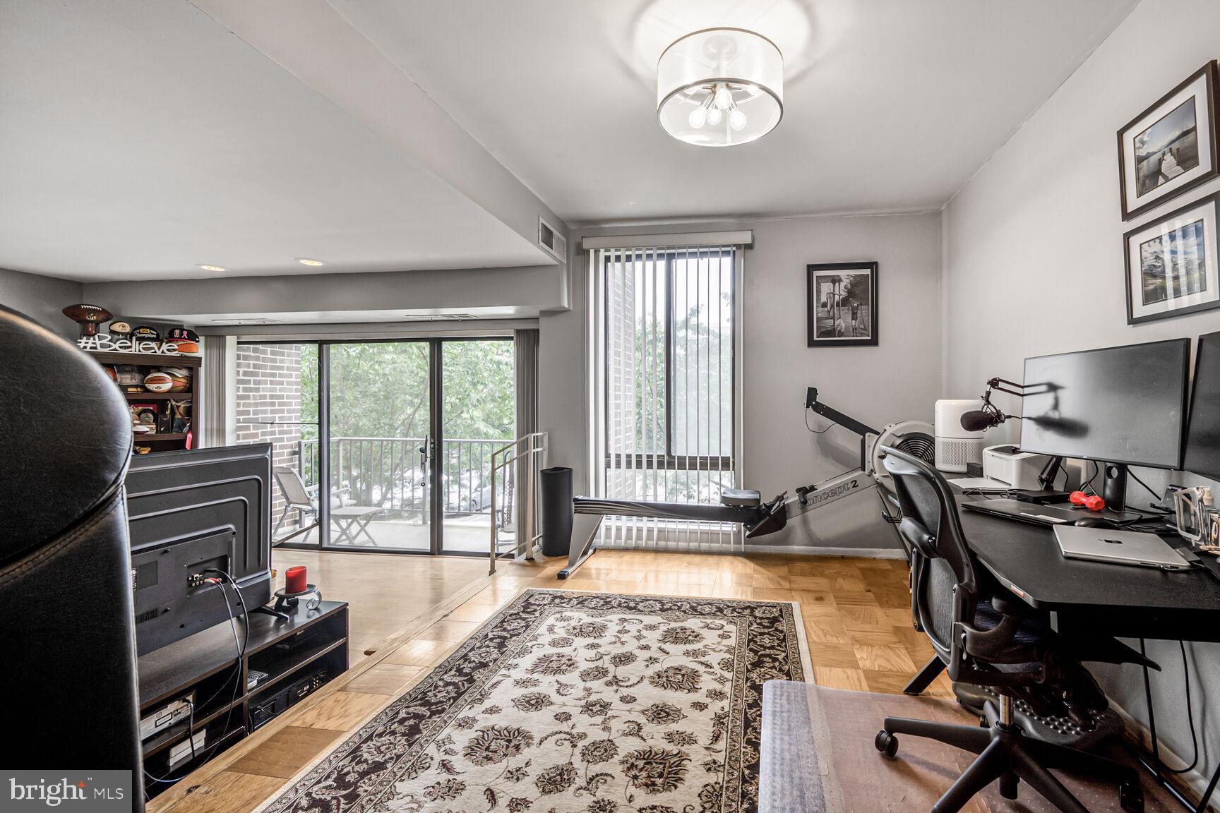 9900 Georgia Ave #27-113