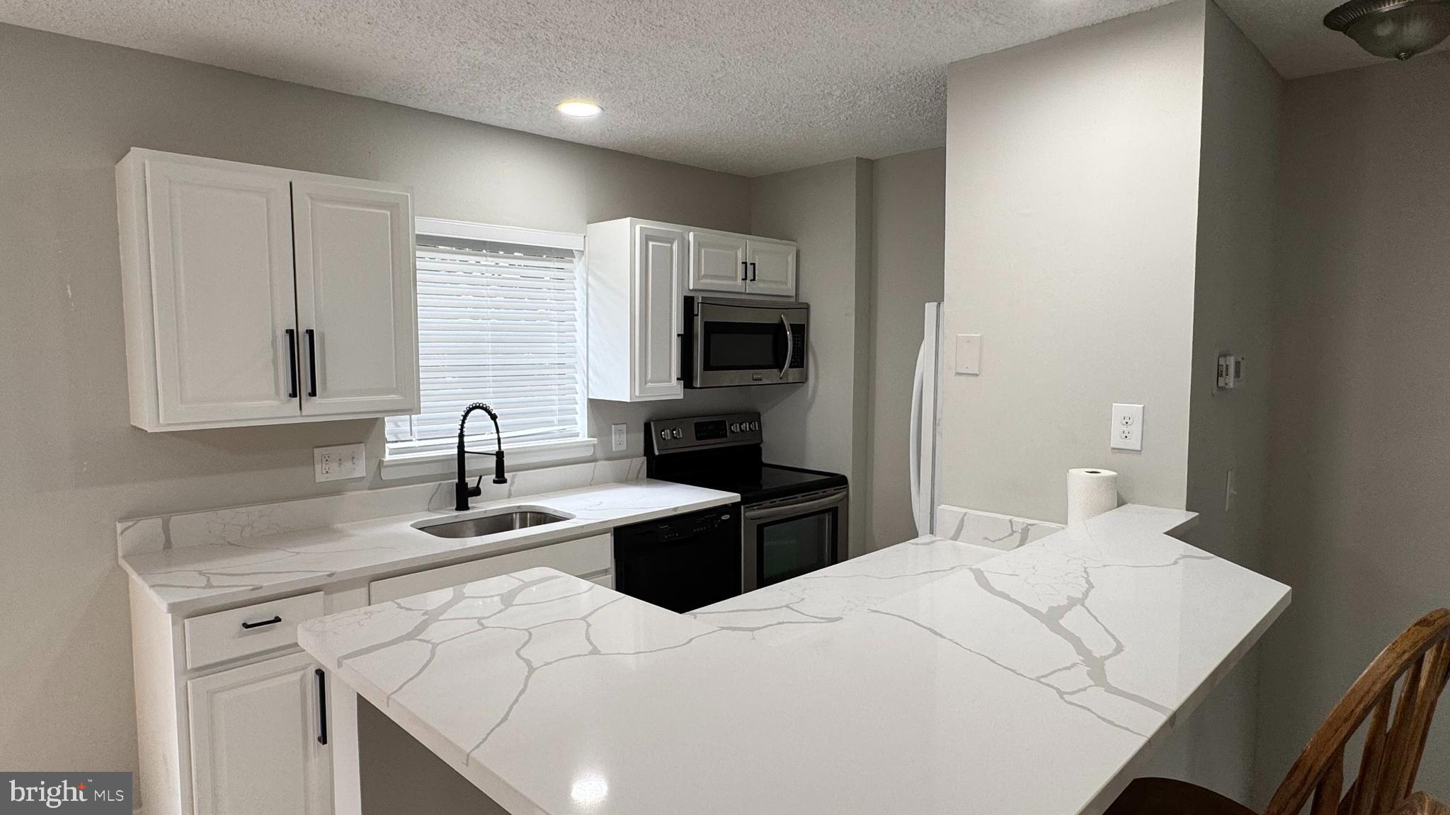 18921 PINE RIDGE LANE 10-4