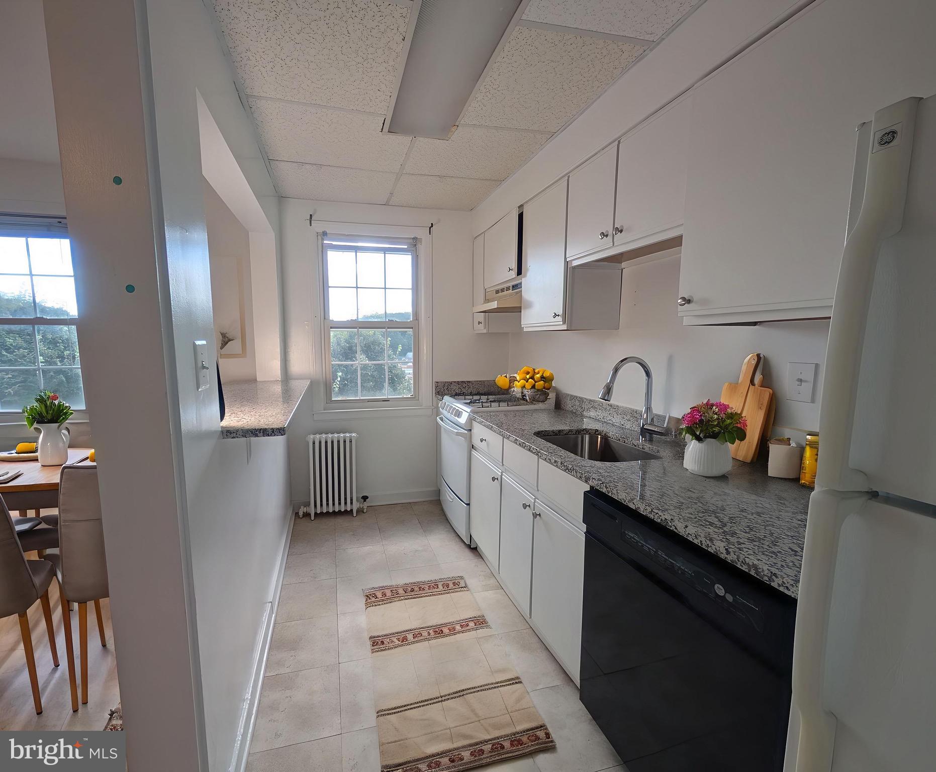 2406 COLSTON DRIVE 302