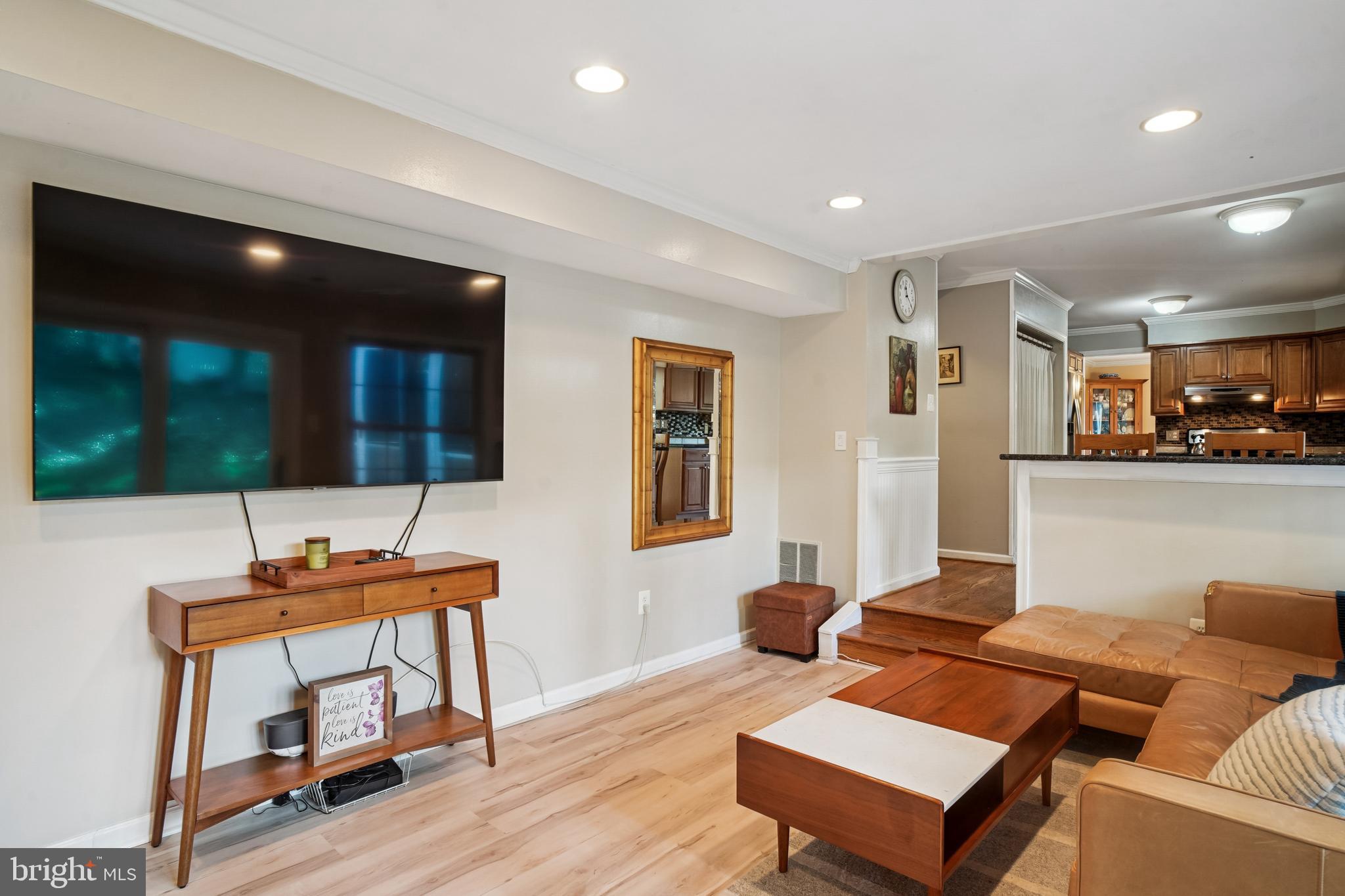 10408 WINDFALL COURT