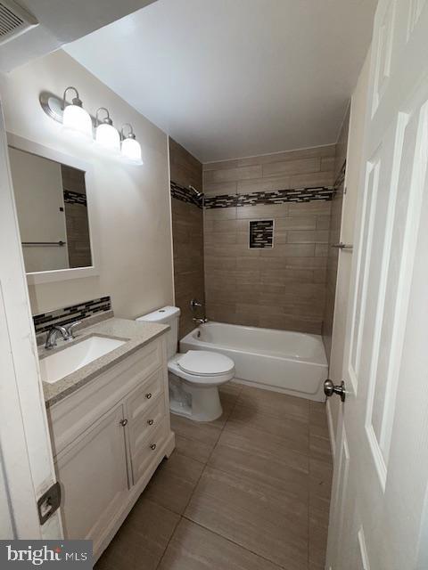 2 NORMANDY SQUARE COURT D