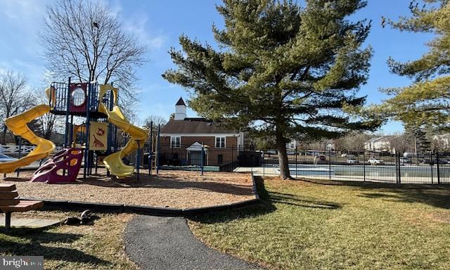 2 NORMANDY SQUARE COURT D