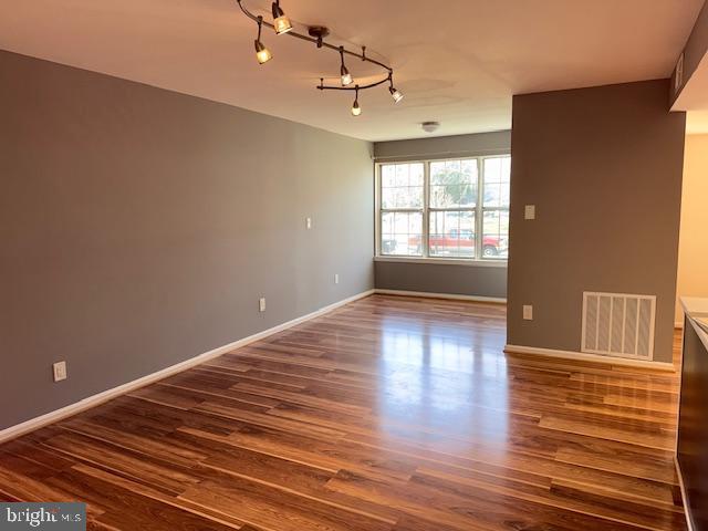 2 NORMANDY SQUARE COURT D