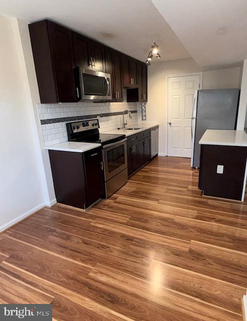 2 NORMANDY SQUARE COURT D