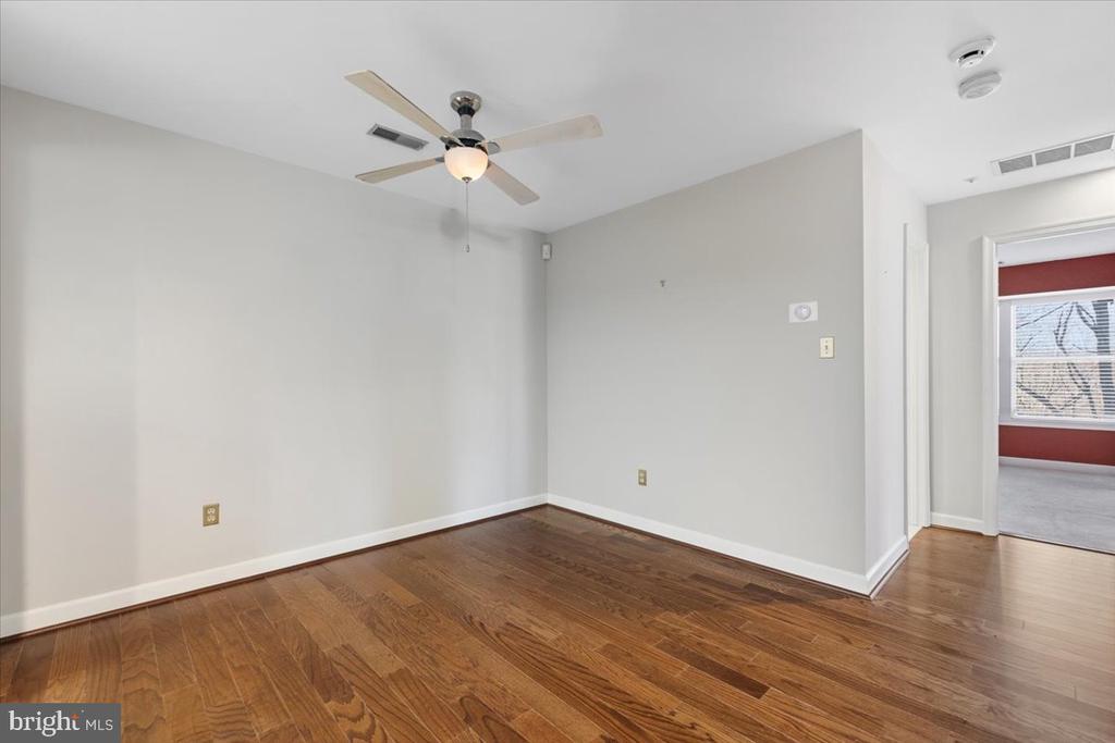3301 SIR THOMAS DRIVE 6-B-34