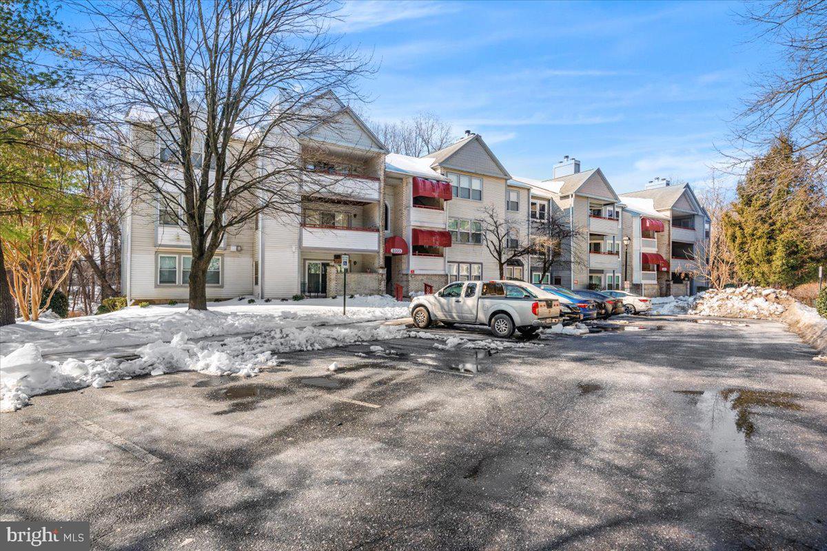 3301 SIR THOMAS DRIVE 6-B-34