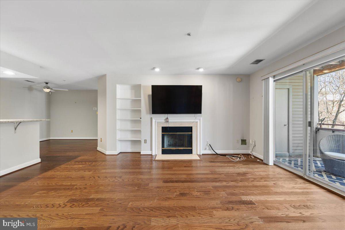 3301 SIR THOMAS DRIVE 6-B-34