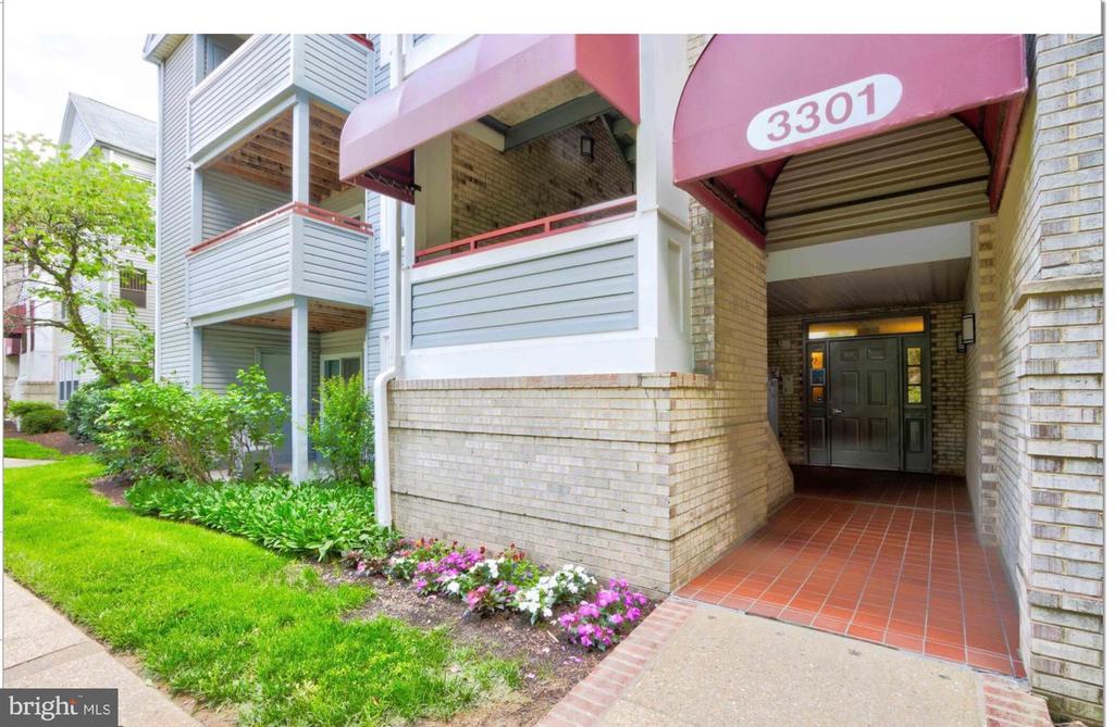 3301 SIR THOMAS DRIVE 6-B-34