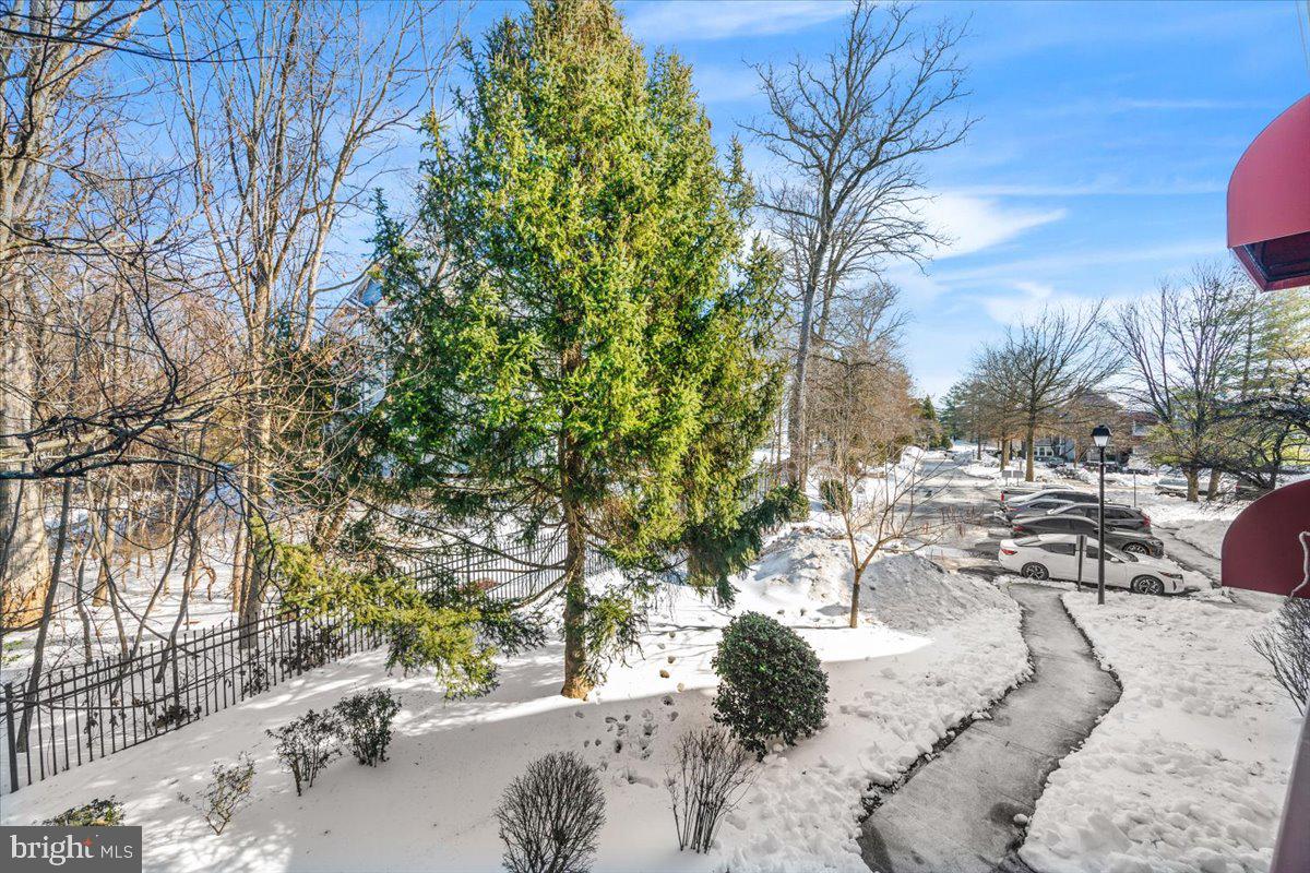 3301 SIR THOMAS DRIVE 6-B-34