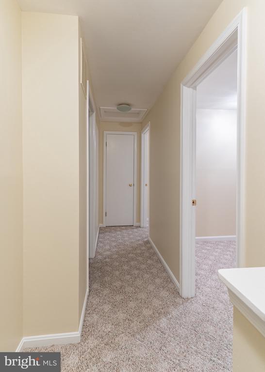 7 VALLEYFIELD COURT