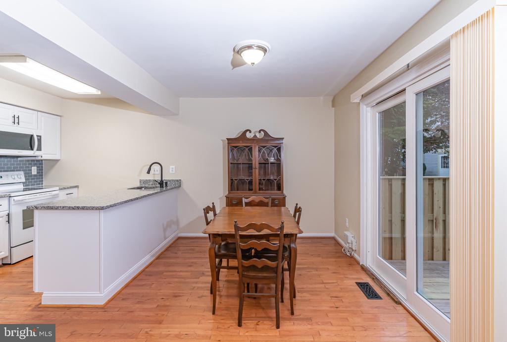7 VALLEYFIELD COURT