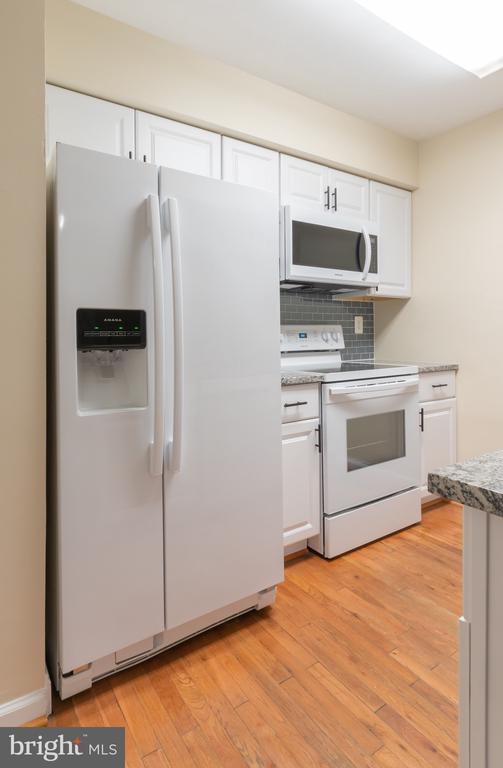 7 VALLEYFIELD COURT