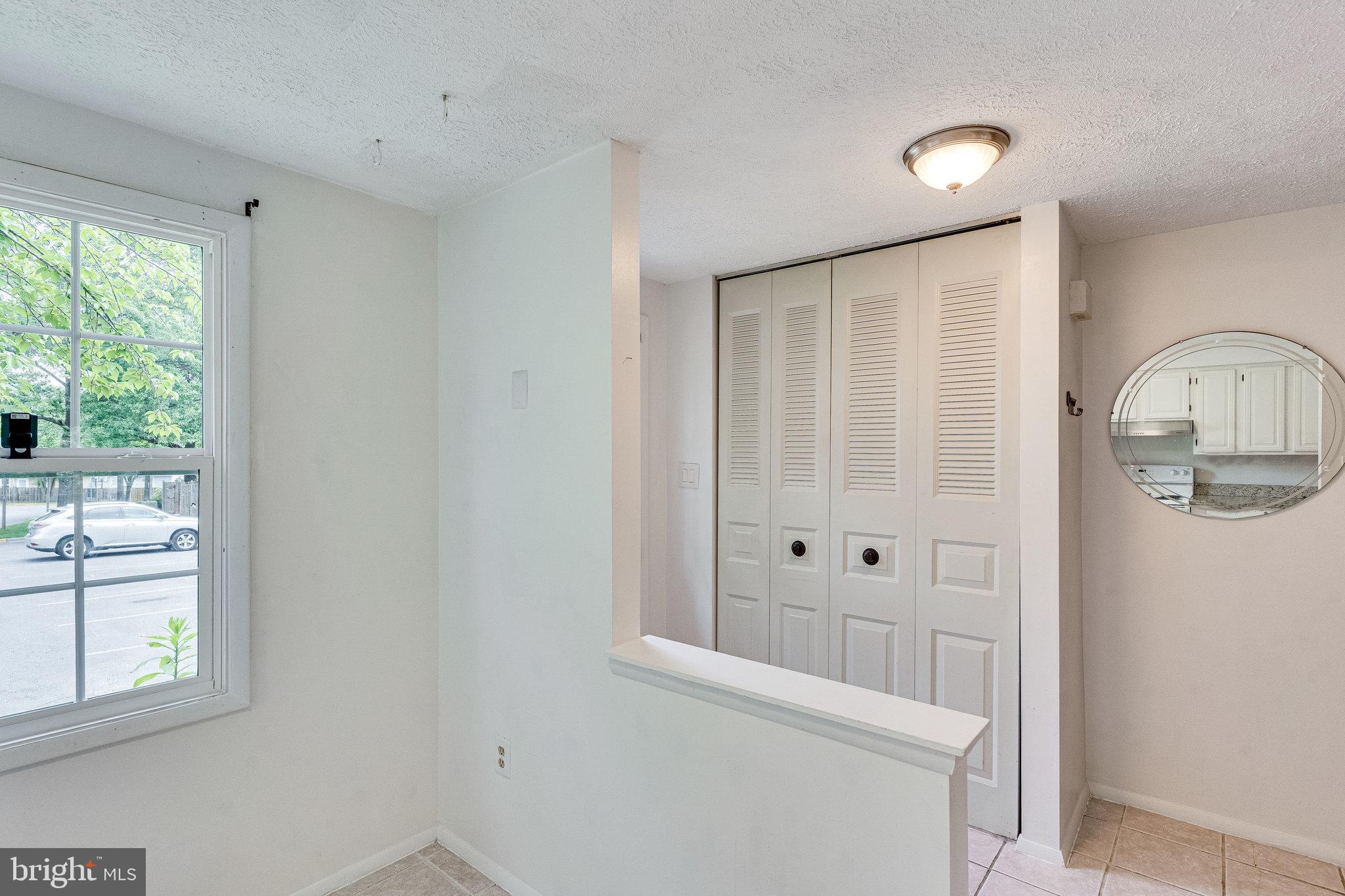 2841 SHEPPERTON TERRACE