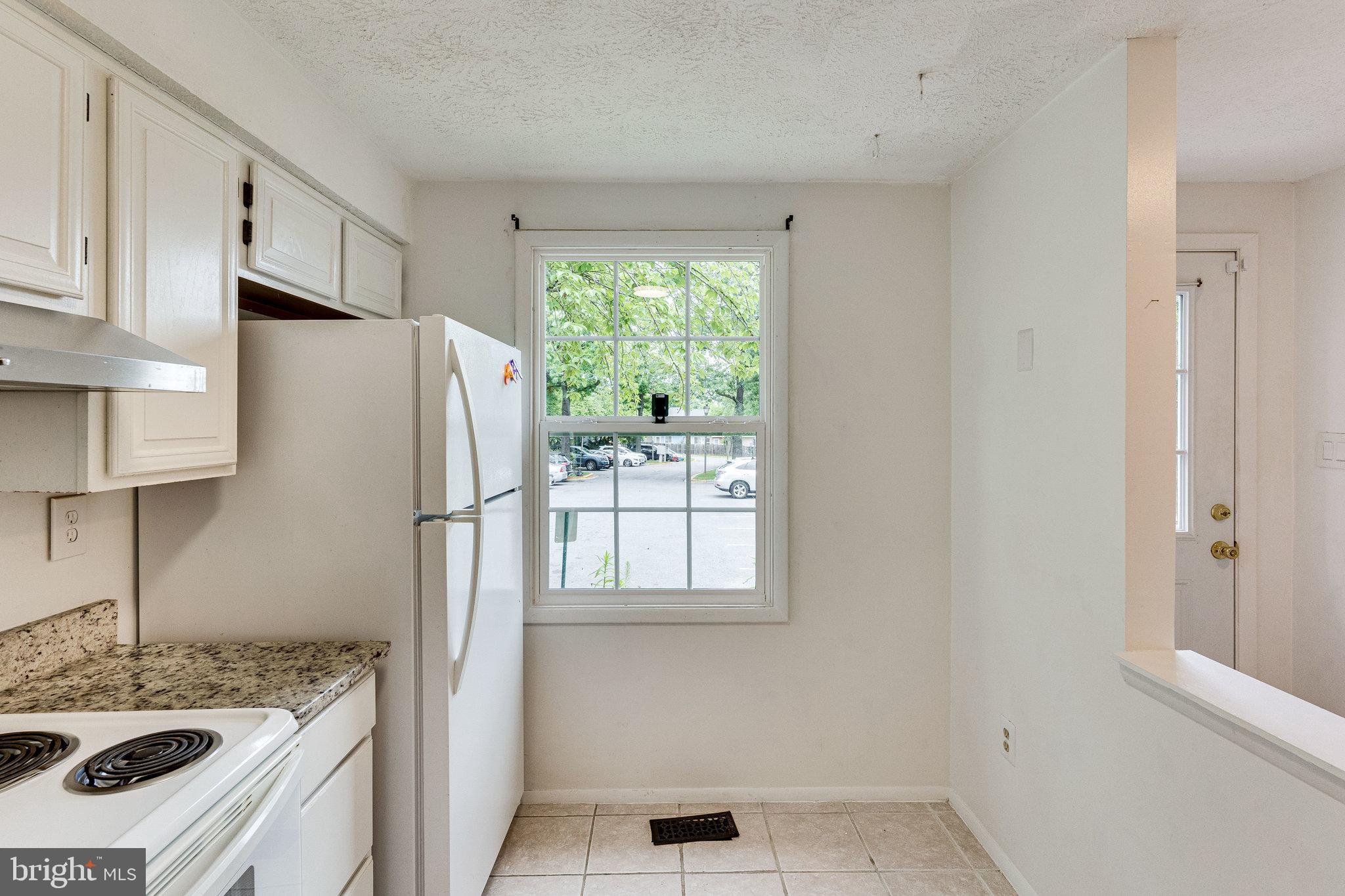 2841 SHEPPERTON TERRACE