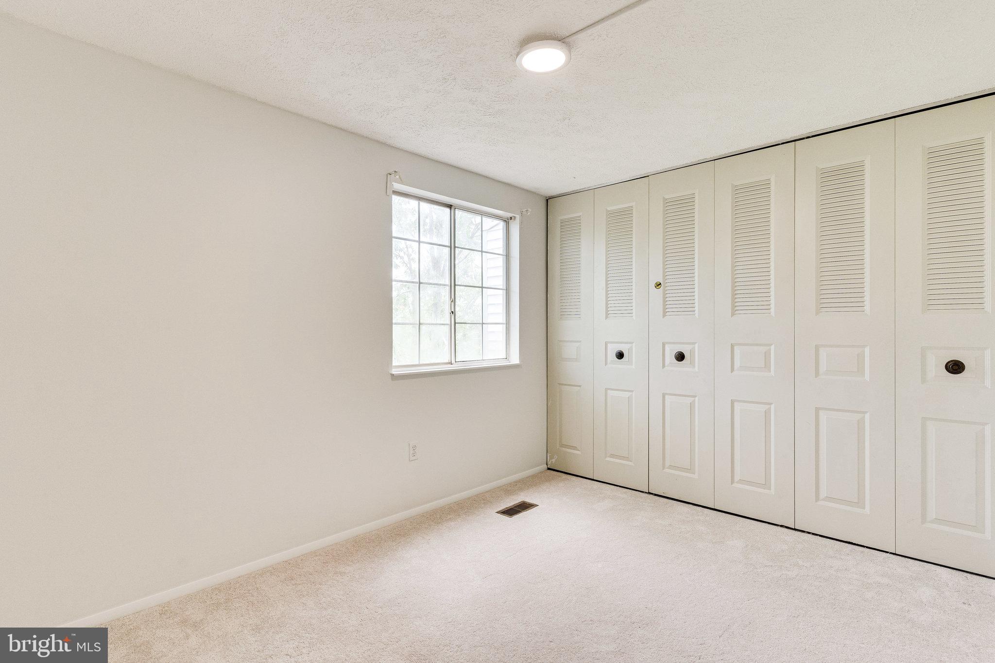 2841 SHEPPERTON TERRACE